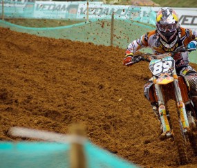 开云官网2026-富安健洋爆发，当日本武士的利刃刺穿欧洲堡垒，国际米兰逆转雷恩揭示的现代足球密码