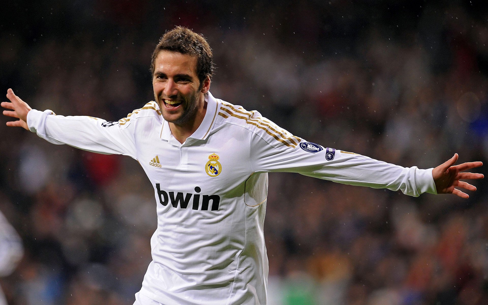 雄鹿完胜国王，杜兰特成为关键先生