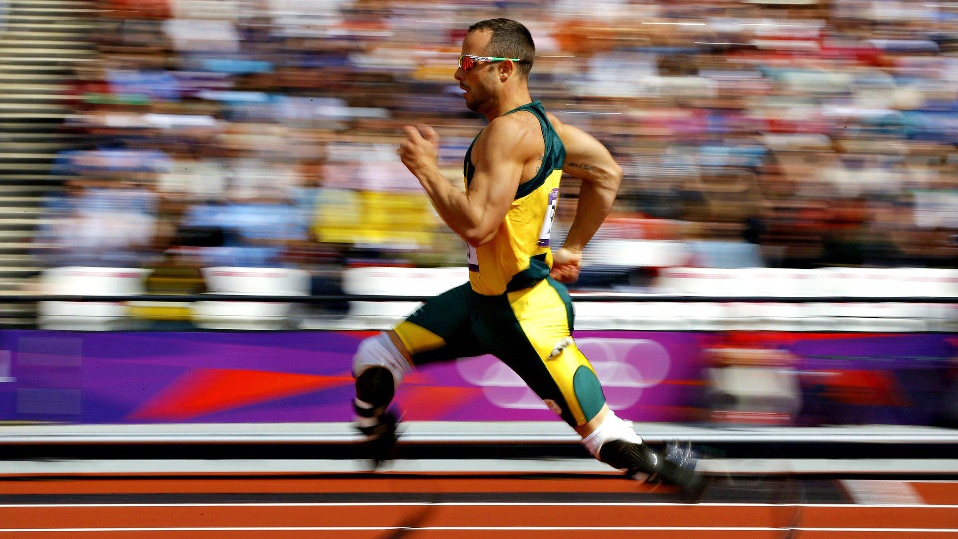 詹姆斯在焦点战证明自己，山西队冲垮勇士，当草根掀翻贵族